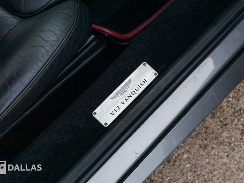 Used 2005 Aston Martin Vanquish S image 33