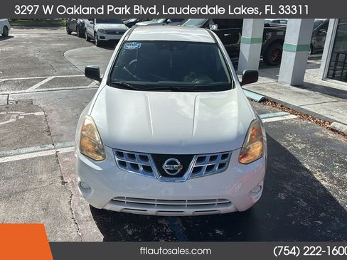 Used 2013 Nissan Rogue S image 4