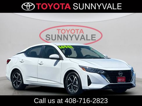Used 2024 Nissan Sentra SV FWD image 10