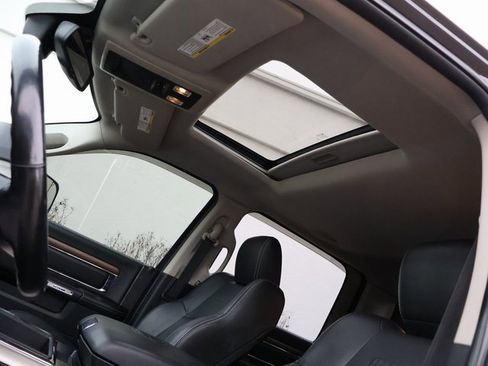 Used 2014 RAM 1500 Laramie w/ Convenience Group image 44