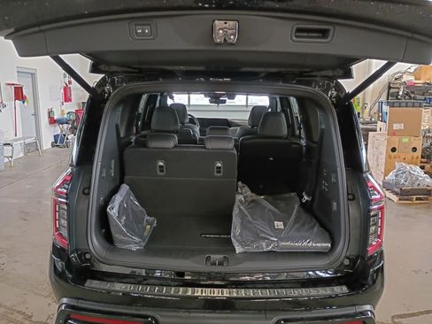 New 2026 Nissan Armada PRO-4X AWD/4WD image 21