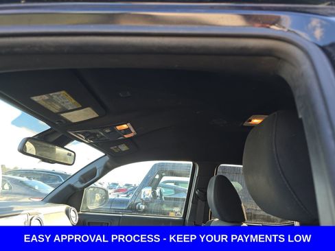 Used 2020 Toyota Tacoma TRD Off-Road w/ Technology Package image 14