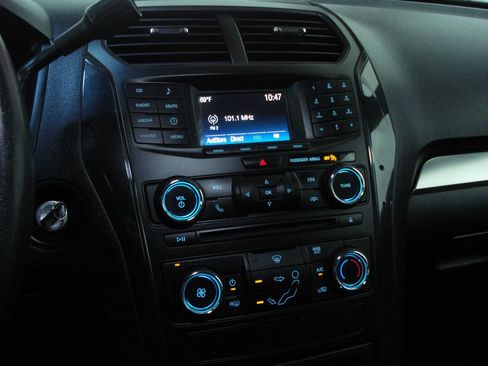 Used 2017 Ford Explorer 4WD Police Interceptor w/ Ready For The Road Package image 11