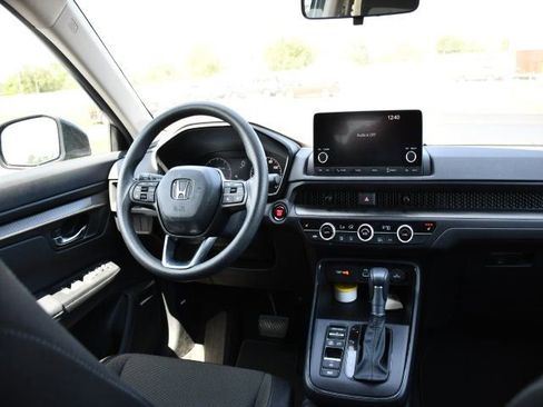 Used 2025 Honda CR-V EX image 17