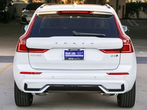 New 2026 Volvo XC60 B5 Ultra AWD/4WD image 7