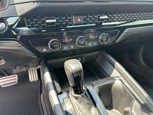 Used 2023 Honda Accord Sport image 18