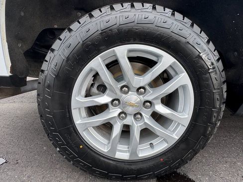 Used 2021 Chevrolet Silverado 1500 LT w/ Bed Protection Package image 40