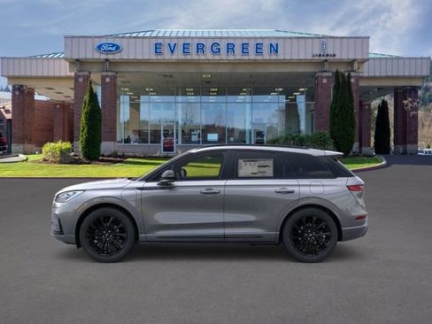 New 2026 Lincoln Corsair Grand Touring AWD/4WD image 3