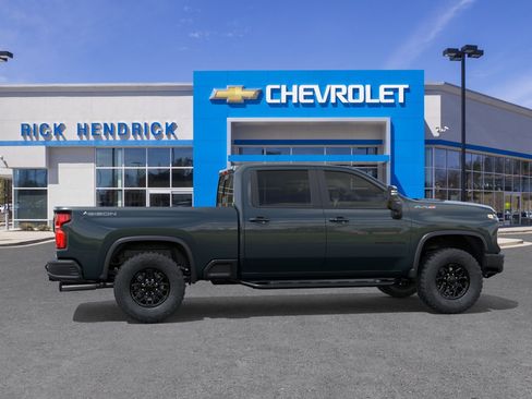 New 2026 Chevrolet Silverado 2500 ZR2 w/ ZR2 Bison Edition AWD/4WD image 7