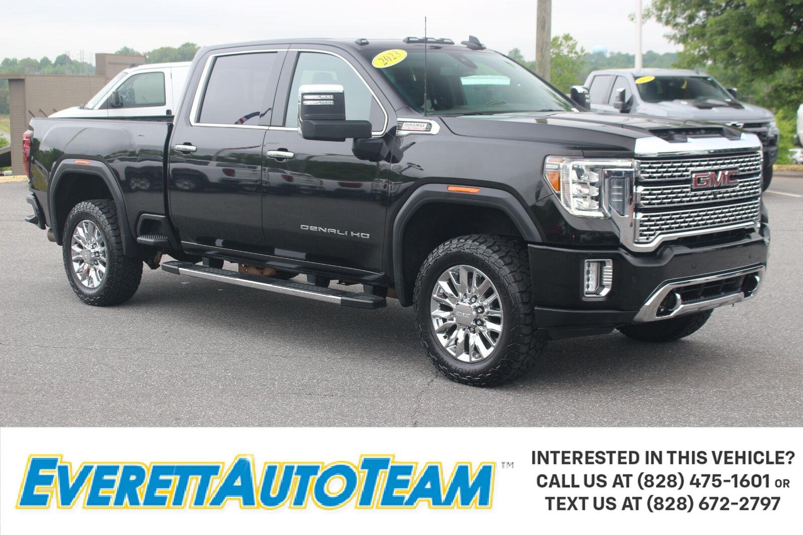 Used 2023 GMC Sierra 2500 Denali AWD/4WD image 1