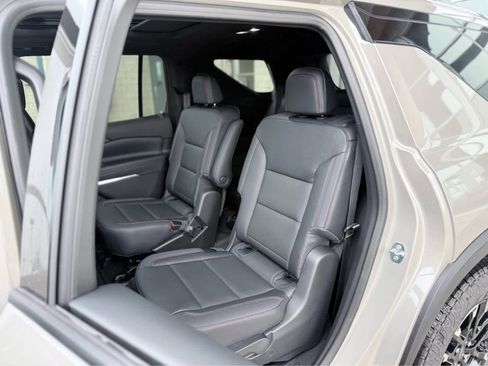 New 2026 Chevrolet Traverse Z71 w/ Enhanced Driving Package image 34