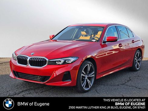 Used 2024 BMW 330i xDrive Sedan w/ Premium Package AWD/4WD image 7