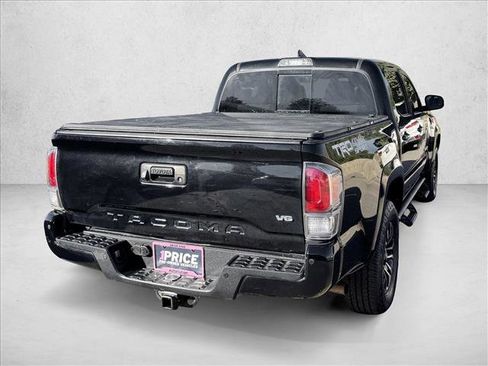 Used 2021 Toyota Tacoma TRD Sport w/ Technology Package image 5