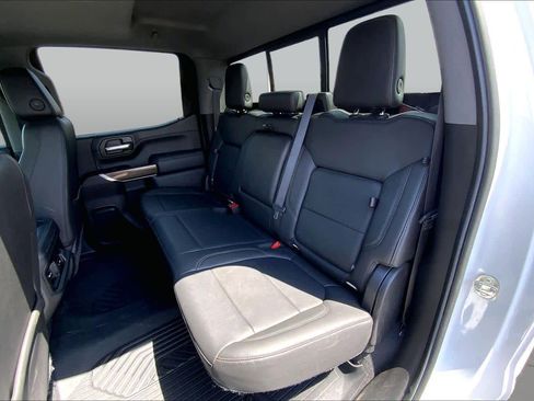 Used 2020 Chevrolet Silverado 1500 LT Trail Boss AWD/4WD image 21