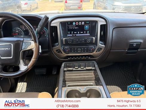 Used 2017 GMC Sierra 1500 Denali AWD/4WD image 19
