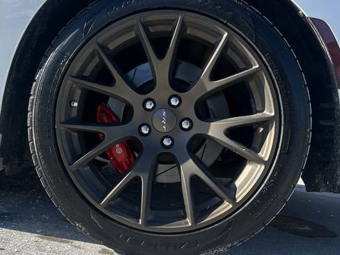 Used 2018 Dodge Charger SRT w/ Technology Group image 40