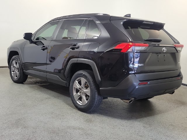 Used 2024 Toyota RAV4 XLE w/ Convenience Package FWD image 6