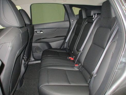 New 2025 Nissan Murano SV image 26