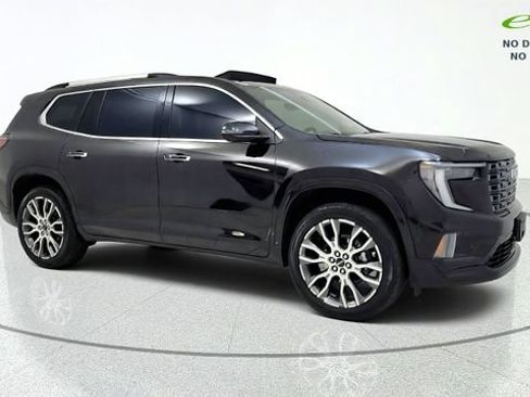 Used 2026 GMC Acadia Denali Ultimate FWD image 1
