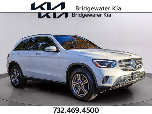 Used 2022 Mercedes-Benz GLC 300 4MATIC image 1