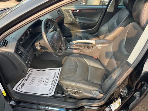 Used 2007 Volvo XC70 AWD/4WD image 10