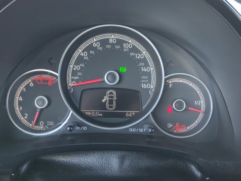 Used 2018 Volkswagen Beetle 2.0T S image 11