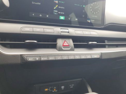 New 2025 Kia K4 LXS image 20