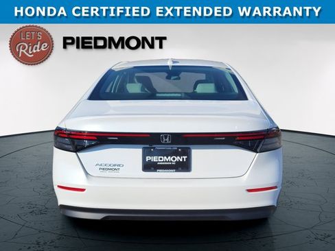 Certified 2024 Honda Accord LX image 7