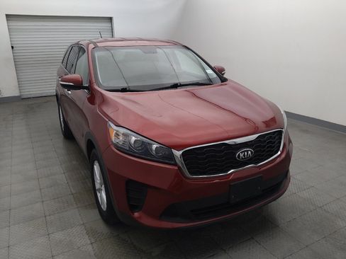 Used 2020 Kia Sorento LX FWD image 14