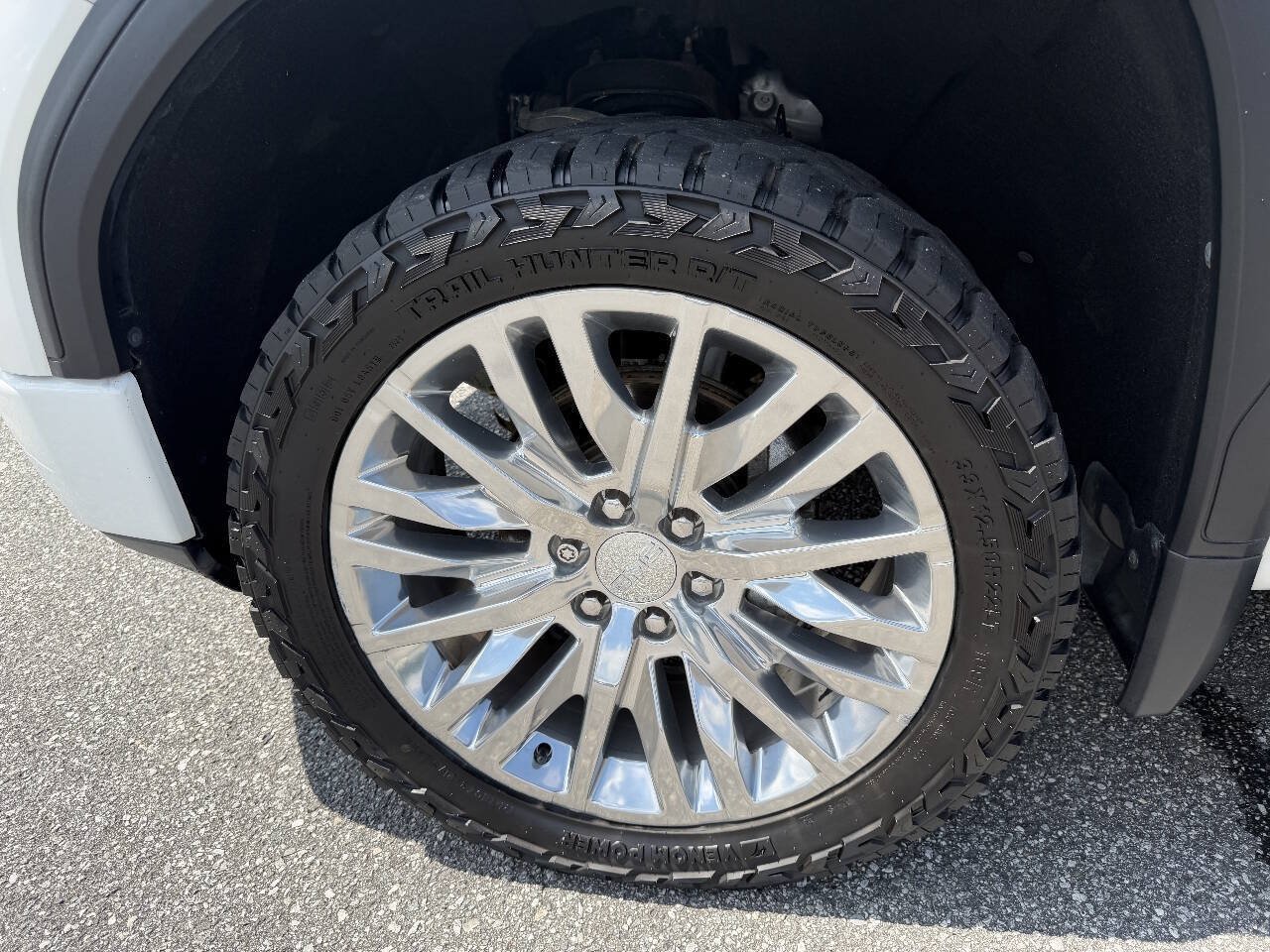 Used 2019 GMC Sierra 1500 Denali w/ Denali Ultimate Package AWD/4WD image 26