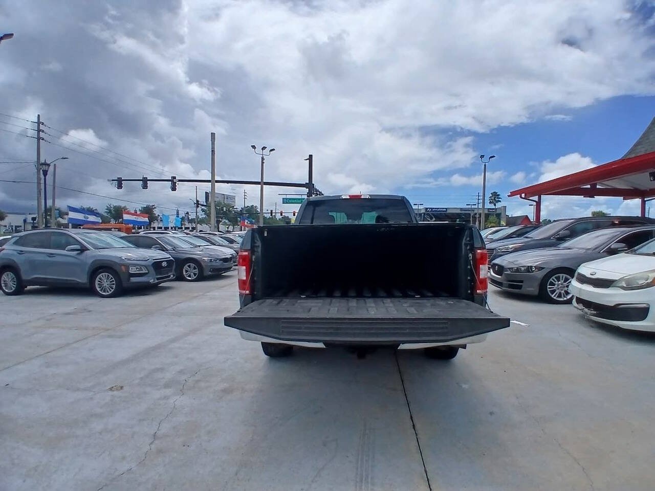 Used 2018 Ford F150 XLT RWD image 6