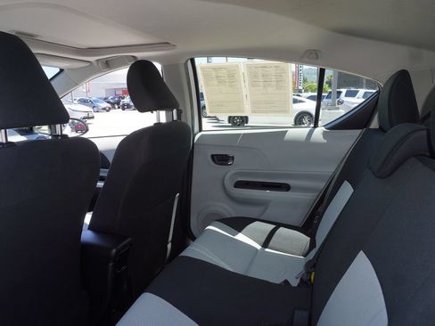 Used 2012 Toyota Prius C Three FWD image 10