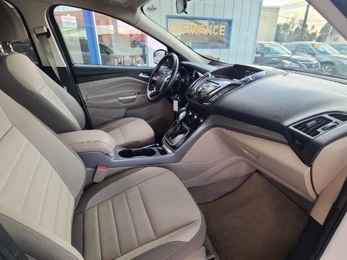 Used 2013 Ford Escape SE AWD/4WD image 17