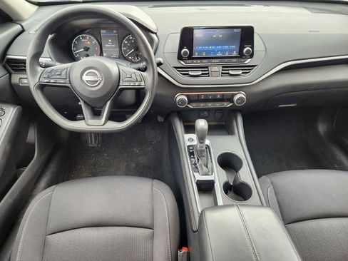 Used 2023 Nissan Altima 2.5 S image 9