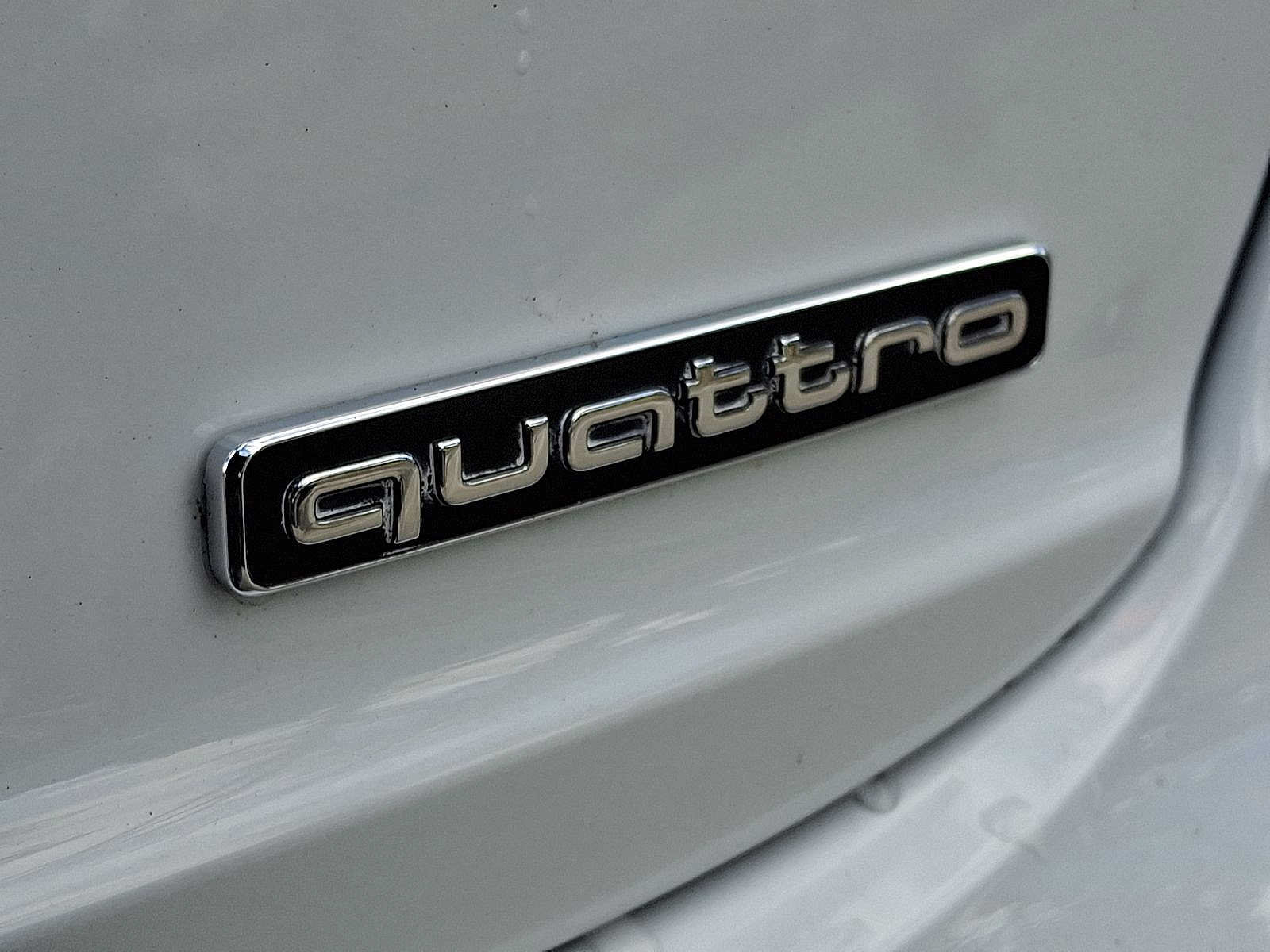 Used 2023 Audi Q8 Premium Plus AWD/4WD image 30