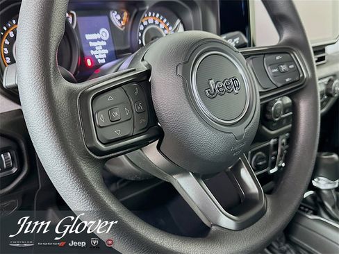 New 2026 Jeep Gladiator Sport image 27