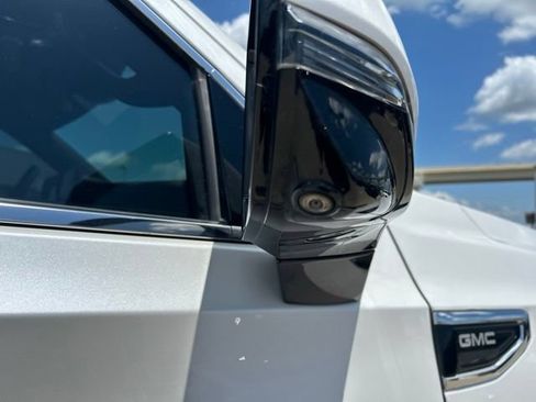 Used 2023 GMC Yukon SLT w/ SLT Premium Package RWD image 18