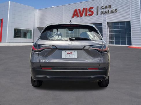 Used 2025 Honda HR-V LX image 5