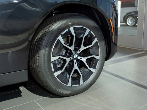 Used 2025 BMW X3 xDrive30i w/ Premium Package AWD/4WD image 6