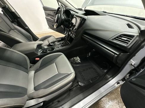 Used 2021 Subaru Crosstrek 2.5i Sport w/ Moonroof Package AWD/4WD image 21