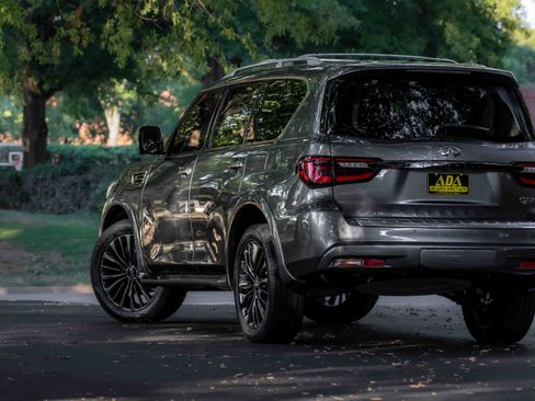 Used 2021 INFINITI QX80 Premium Select w/ All-Season Package RWD image 30