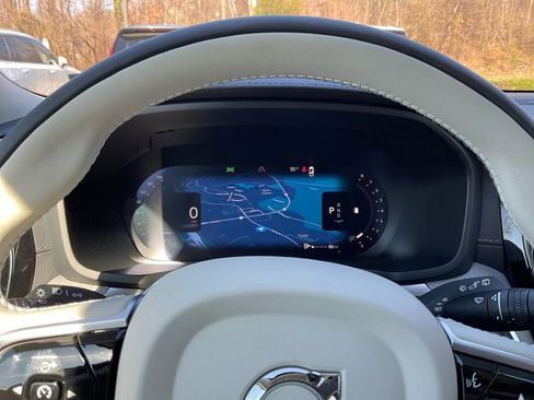 New 2026 Volvo V60 B5 Cross Country Ultra w/ Protection Package Premier image 19