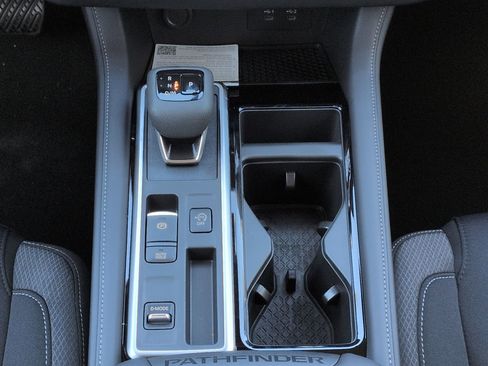 New 2026 Nissan Pathfinder SV image 19