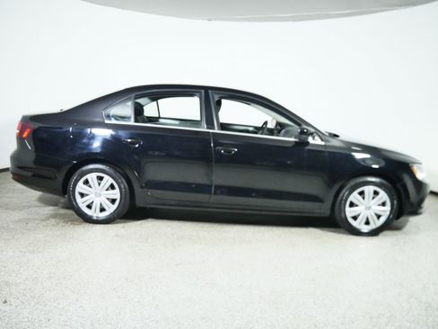 Used 2017 Volkswagen Jetta S image 8