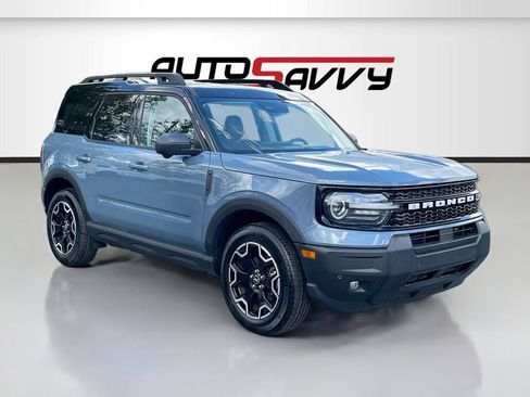 Used 2025 Ford Bronco Sport Outer Banks w/ Outer Banks Tech Package+ AWD/4WD image 1