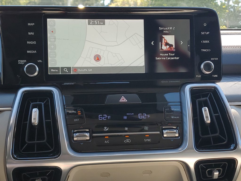 Used 2023 Kia Sorento AWD image 28