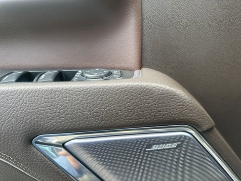 Used 2024 GMC Sierra 2500 Denali w/ Denali Reserve Package image 38