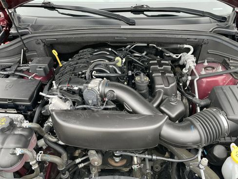 Used 2023 Dodge Durango GT AWD/4WD image 42