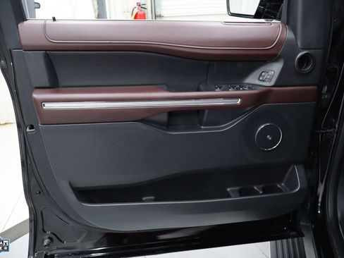 Used 2024 Ford Expedition Max Limited image 14