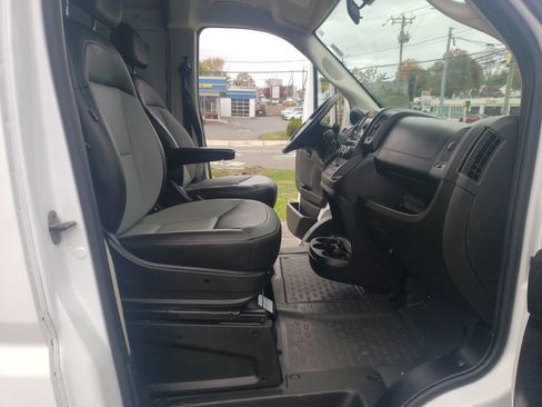 Used 2019 RAM ProMaster 2500 FWD image 37